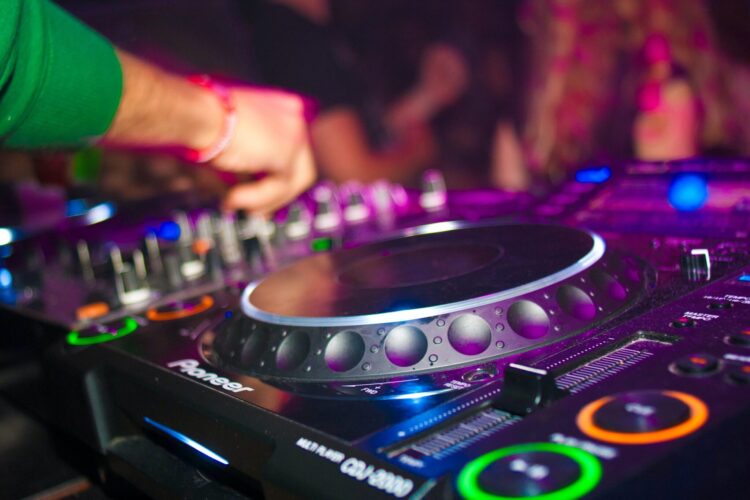 dj maastricht huren